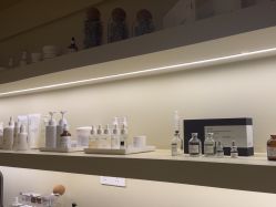 -奈弗里·疗愈SPA·美肤中心