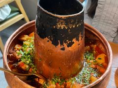 坐忘铜锅油焖鸡-一坐一忘云南菜(三里屯店)
