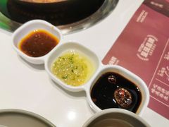 -洪氏嗨捞·广东猪肚鸡·椰子鸡火锅(西咸万象城店)