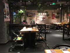 大堂-管氏翅吧(马家堡店)