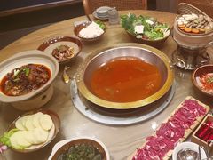 -野山舂·贵州现舂酸汤牛肉(东山店)