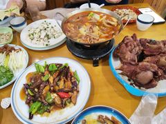 -鹤乡东北菜(崮山路店)
