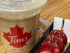 巴旦木烤乳拿铁-Tims天好咖啡·贝果(凯德大峡谷购物中心店)