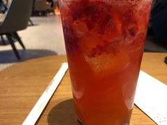 -星巴克臻选(上海合生汇1F店)