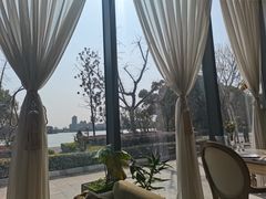 -MOMENT湖景餐厅(解放路店)