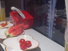 -海底捞火锅(长宁路龙之梦店)