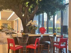 -上海虹桥西郊假日酒店