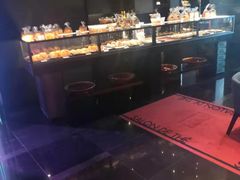 -Salon de The de Joel Robuchon(外滩18号店)