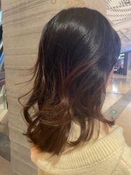 -PE SALON
