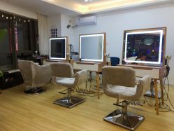 -E.L.K造型momopark店