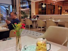 -荷花亭·湖北融合菜(中商广场店)