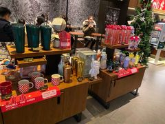 零售区-星巴克(宝山万达店)