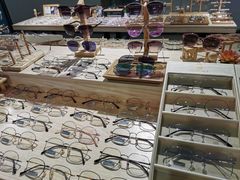 -Trend1881视光·蔡司视觉(领展广场店)