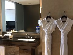 -广州天河希尔顿酒店