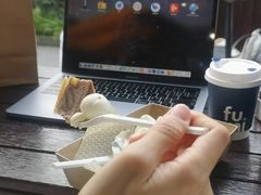 -Pie Bird(新闸路店)
