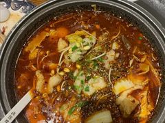 -渝是乎川渝小炒(新世界百货望京店)
