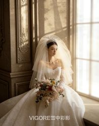 -雪中彩影婚纱摄影·微光艺术中心