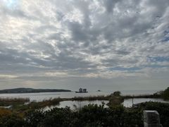 -亮河湾山庄