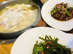 -润青四季音乐主题餐厅·椰子鸡(罗湖店)