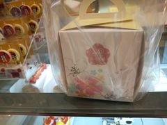 -花花卷卷·鲜食蛋糕(静安久光百货店)