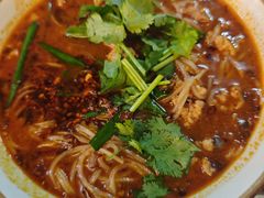 -叁窝雀·云南小锅米线(万象汇店)