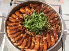 -黄记煌三汁焖锅(新佳丽江汉路店)