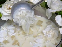 -李与白包子铺(桐梓林店)