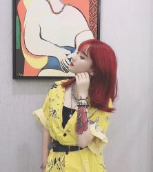 -INSTYLE造型·明星店
