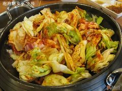 鱿鱼五花肉火锅-香猪坊(五道口店)