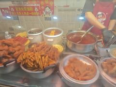 -柳州肥姨妈大骨螺蛳粉(东靖路店)