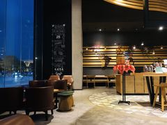 大堂-星巴克臻选(成都环球乐天店)