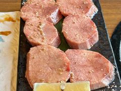 -炼火烤肉店