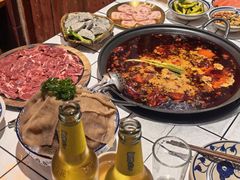 -旧街市鲜货老火锅(大光路店)