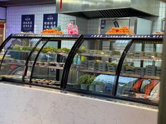 面包甜点陈列柜-蚝英雄·鲜蚝自助专门店(洋桥店)