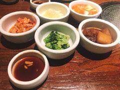 -萨拉伯尔(燕莎友谊商城店)