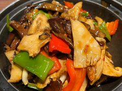 -缘生态云南菜·野生菌庭院餐厅(华侨城店)