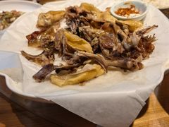 -头上红煨盐鸡·非遗院子餐厅