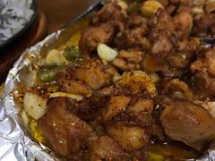 -老东镇啤酒屋海鲜加工·蒸汽海鲜·海鲜烧烤(台东店)