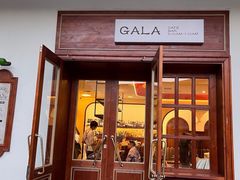 -ZAZA.CAFE.BAR