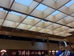 -老牌坊云南鱼豆花火锅(哈西万达店)