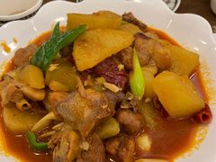 新疆大盘鸡-清真·玛丽亚新疆菜主题餐厅(浙江中路店)