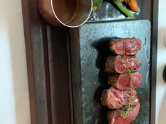 -Erman岩烧牛排(虹桥南丰城店)