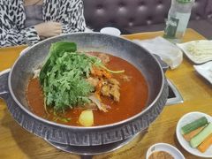 -喇喇排骨火锅·传统韩式脊骨汤(望京西园总店)