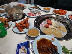 -和谐号海鲜烤肉火锅自助餐厅(车城万达店)