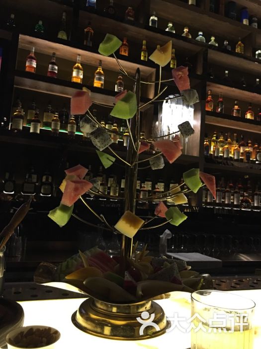 r2 lounge bar鸡尾酒吧图片 - 第1张