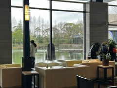 -上海怡沁园度假酒店