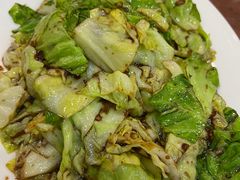 -巷子深菜馆·津门肘子(滨海店)