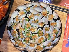 -何师烧烤Pro ·江湖川菜·小龙虾·精酿啤酒(太古里旗舰店)
