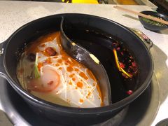 鸳鸯锅-钢管厂歆瑞源油卤串串香(春熙路太古里店)