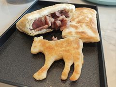 小毛驴加驴肉-高玛纳驴肉火烧(一世界店)